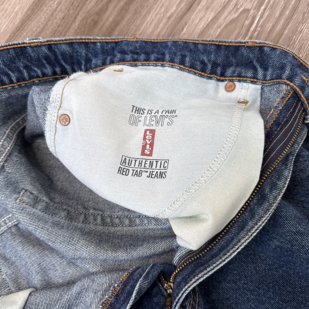 Vintage Levis 550 Jeans Mens W36 x L30 Blue 90s Relaxed Fit Tapered Leg Denim - Picture 4 of 16